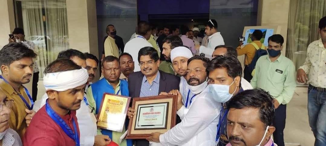 भारत के सामाजिक न्याय के नेता तमिलनाडु के मुख्यमंत्री माननीय <a href="/mkstalin/">M.K.Stalin</a> जी का धन्यवाद देते हैं कि सामाजिक न्याय के नेता माननीय <a href="/PWilsonDMK/">P. Wilson</a> सर को पुनः राज्यसभा में  भेजे जाने पर बहुत बहुत बधाई हार्दिक शुभकामनाएं।
#ओबीसी_महासभा