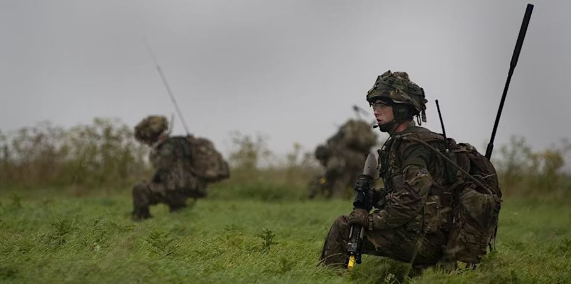 Dstl (@dstlmod) on Twitter photo Do you have an idea that could give <a href="/BritishArmy/">British Army 🇬🇧</a> an operational advantage?
💡Electromagnetic Spectrum
💡Autonomy and AI
💡Robotics
💡Survivability technologies
Sign up to our free webinar 👇 <a href="/DefenceHQ/">Ministry of Defence 🇬🇧</a>
eventbrite.co.uk/e/dstl-land-sy… Do you have an idea that could give <a href="/BritishArmy/">British Army 🇬🇧</a> an operational advantage?
💡Electromagnetic Spectrum
💡Autonomy and AI
💡Robotics
💡Survivability technologies
Sign up to our free webinar 👇 <a href="/DefenceHQ/">Ministry of Defence 🇬🇧</a>
eventbrite.co.uk/e/dstl-land-sy…