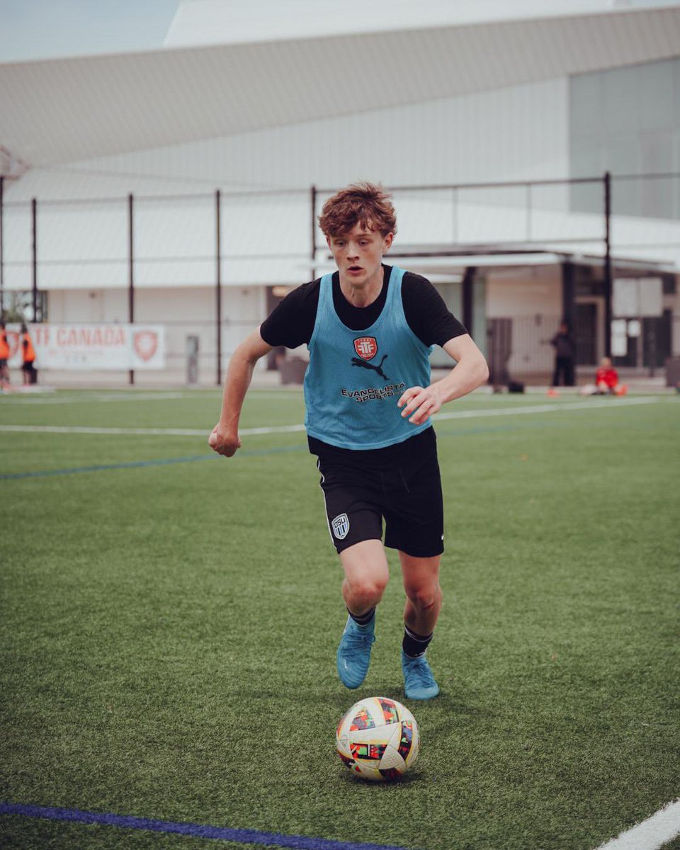 FTFCanada__'s tweet photo. Final day kickoff👏

#FTFCanada #LeaveYourMark #IndividualEvent #BundesligaYouthID https://t.co/TiYMENyWFK