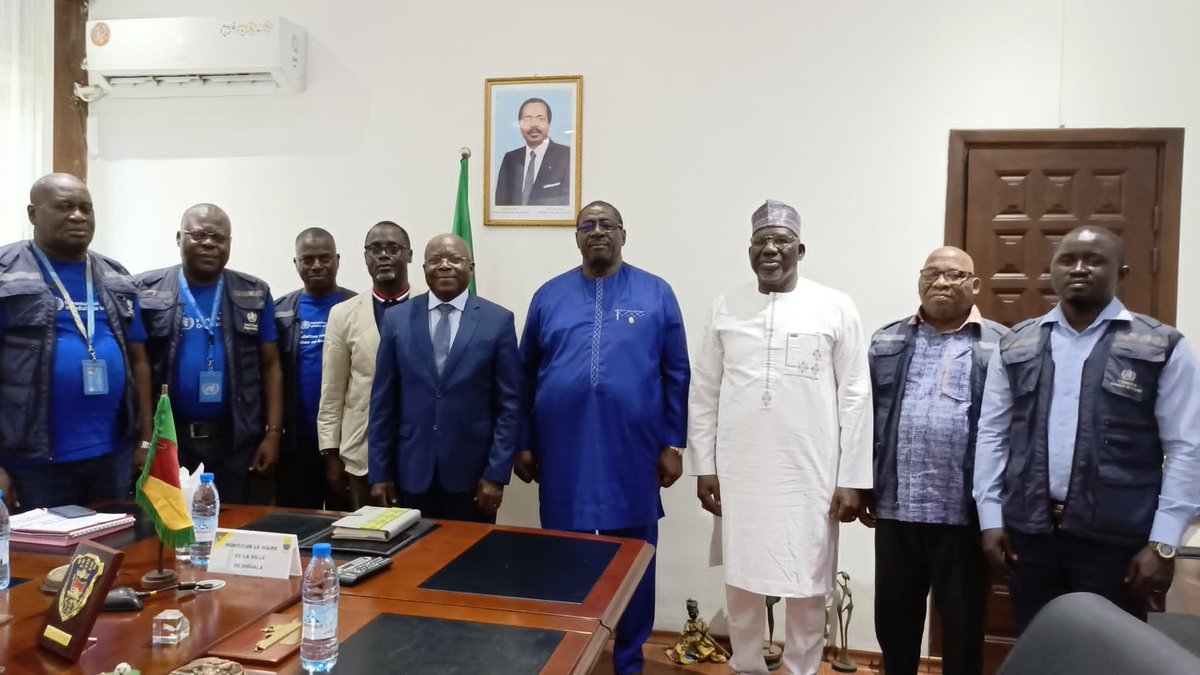 Rencontre stratégique entre le Représentant de l' <a href="/whocmr/">WHO Cameroon</a> Dr <a href="/magaranb/">Magaran Bagayoko</a> et le Maire de la Douala M. Roger V. Mbassa Ndine ! Les échanges ont porté sur les #DéterminantsSociaux  #environnementaux de la santé et  la <a href="/gestion/">gestion</a> des #DéchetsHospitaliers pour une  meilleure #OneHealth