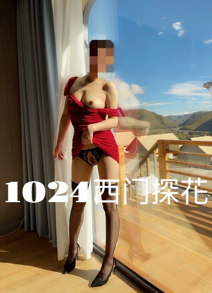 带着人妻去旅行，体验露营区露出的乐趣
@Public_Catgirl1
@luchu888888
@SS_kuking
@publicnuditysm
#户外露出 #户外 #露出诱惑 https://t.co/2f9qJmv7cK