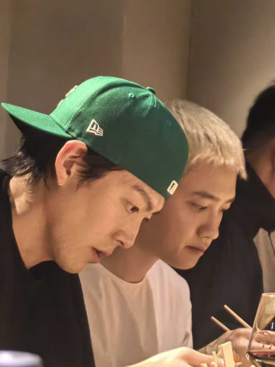 it’s blonde BLONDE