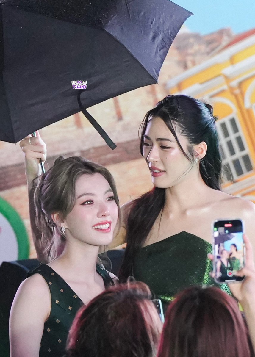 tangtangstp's tweet photo. โห… พี่หลิงหลุดมาจากนิยายป่ะ 😭😭😭

GRAB TAT LINGORM
#LingOrmFriendsofGrabxททท
#LingOrm #หลิงออม https://t.co/srBEVUXAv1