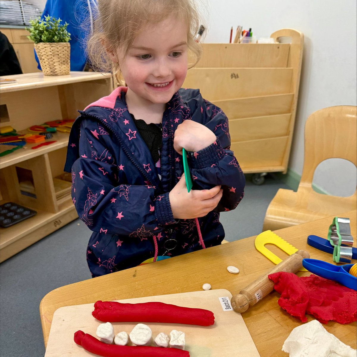 Oldham Council (@oldhamcouncil) on Twitter photo Happy faces all around at our Family Hubs for #NationalSmileMonth ๐ฆท
Children learned how to care for their teeth and why a healthy smile matters.
Get three oral health items for ยฃ1.50 (including fluoride toothpaste) at your local Hub.
More info here ๐ familyhubs.oldham.gov.uk/good-oral-healโฆ Happy faces all around at our Family Hubs for #NationalSmileMonth ๐ฆท
Children learned how to care for their teeth and why a healthy smile matters.
Get three oral health items for ยฃ1.50 (including fluoride toothpaste) at your local Hub.
More info here ๐ familyhubs.oldham.gov.uk/good-oral-healโฆ