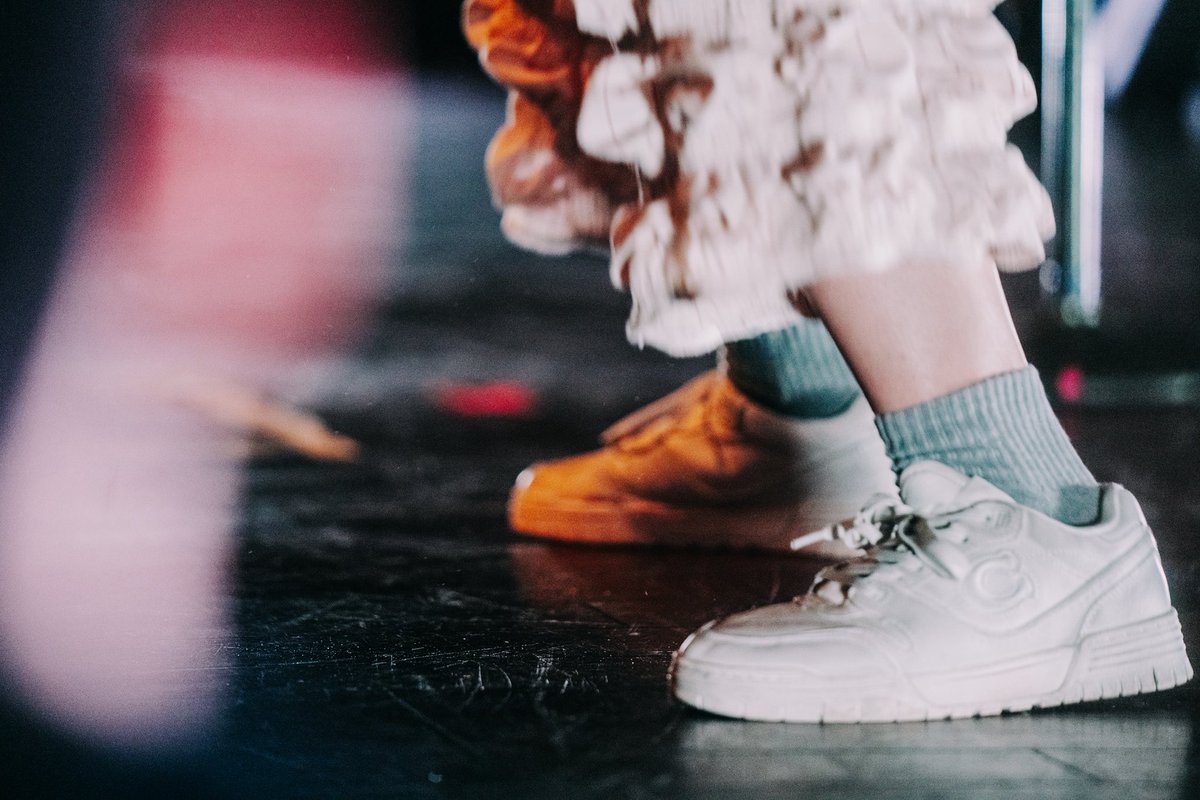 Stuart Vevers (@stuartvevers) on Twitter photo #spottedΒ π±πππ€© <a href="/audreynuna/">AUDREY NUNA</a> wearingΒ @coach soho sneaker in loved leather π
π <a href="/worldcafelive/">World Cafe Live</a>
πΈ: Jonah van Bemmelen #spottedΒ π±πππ€© <a href="/audreynuna/">AUDREY NUNA</a> wearingΒ @coach soho sneaker in loved leather π
π <a href="/worldcafelive/">World Cafe Live</a>
πΈ: Jonah van Bemmelen