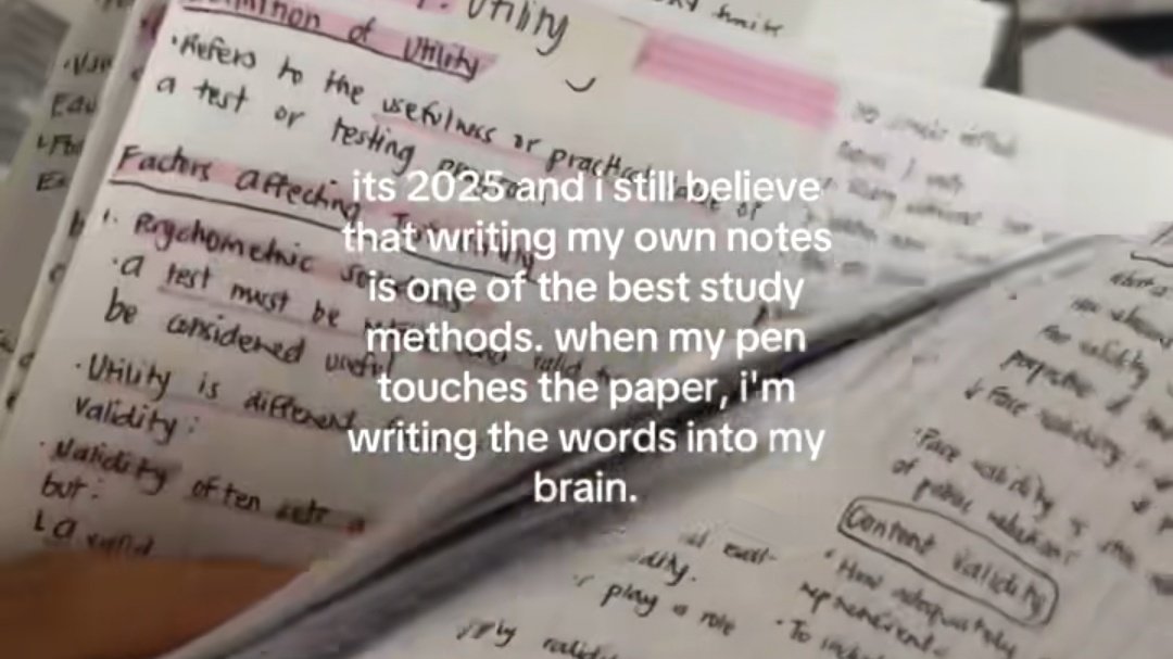 eufoaria's tweet image. my 4ever study technique 🤓🫶