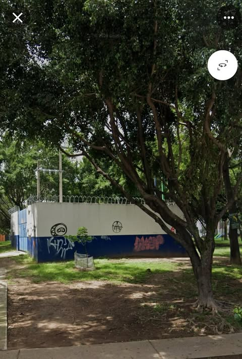 Trafico_ZMG's tweet photo. Vecinos de los fraccionamientos  Jardines del Valle Parque Real y Viveros del Valle reportan que en el pozo 58 de Zapopan no hay agua, lo cual afecta directamente a estos fraccionamientos. Solicitamos su atención al caso @siapagdl 
#DenunciaZMG https://t.co/y3pnButJbe
