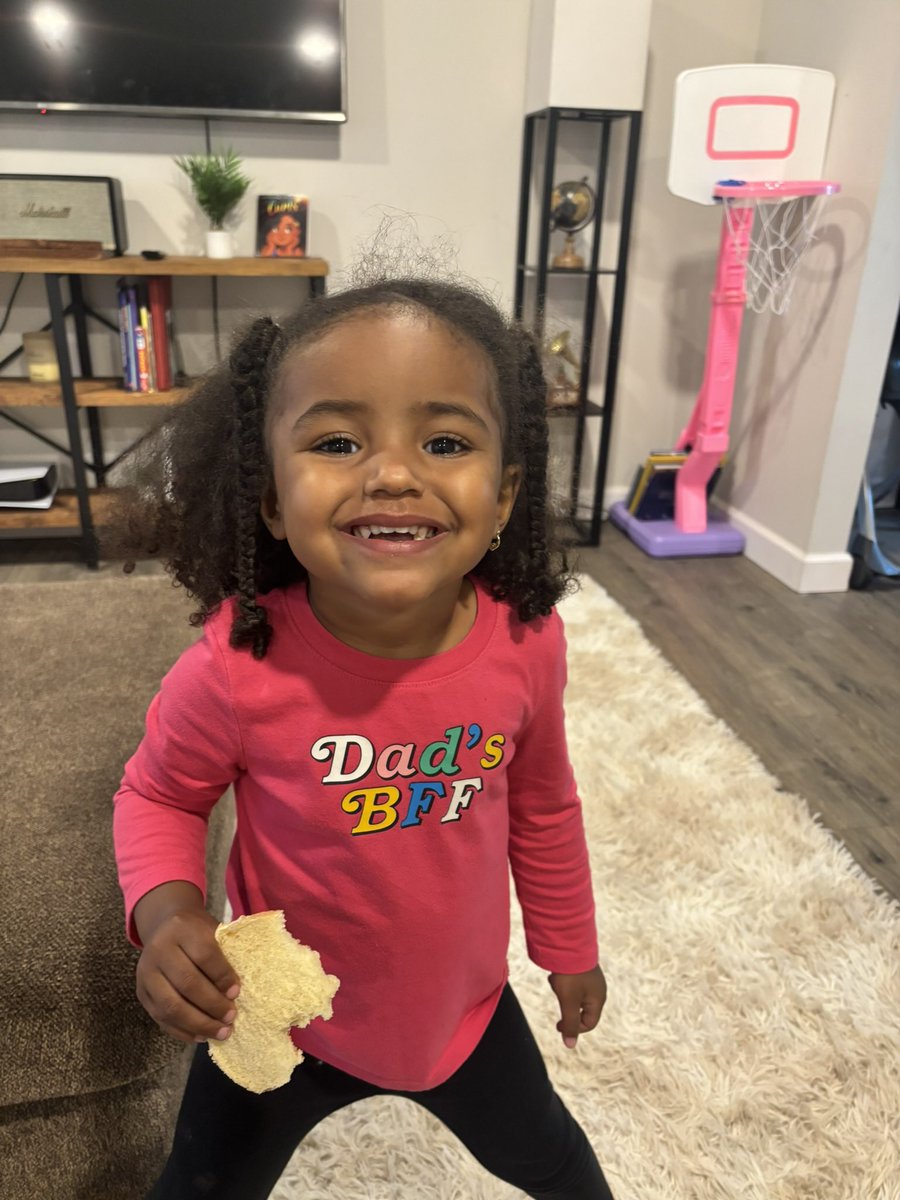 KT_Harrell1's tweet image. Our baby girl is 3 today! Time is moving too fast!