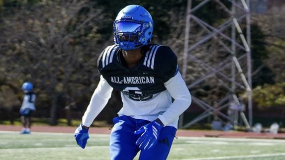 247Sports Recruiting (@247recruiting) on Twitter photo — <a href="/247Sports/">247Sports</a> National Recruiting Intel —
The team of <a href="/AllenTrieu/">Allen Trieu</a>, <a href="/BrandonHuffman/">Brandon Huffman</a>, <a href="/BrianDohn247/">BrianDohn247</a>, <a href="/MikeRoach247/">Mike Roach</a>, <a href="/BlairAngulo/">Blair Angulo</a> and <a href="/TomLoy247/">Tom Loy</a> team up to bring you a daily notebook from across the country.
VIP Story: 247sports.com/article/footba…
*** Grab a VIP subscription today! — <a href="/247Sports/">247Sports</a> National Recruiting Intel —
The team of <a href="/AllenTrieu/">Allen Trieu</a>, <a href="/BrandonHuffman/">Brandon Huffman</a>, <a href="/BrianDohn247/">BrianDohn247</a>, <a href="/MikeRoach247/">Mike Roach</a>, <a href="/BlairAngulo/">Blair Angulo</a> and <a href="/TomLoy247/">Tom Loy</a> team up to bring you a daily notebook from across the country.
VIP Story: 247sports.com/article/footba…
*** Grab a VIP subscription today!