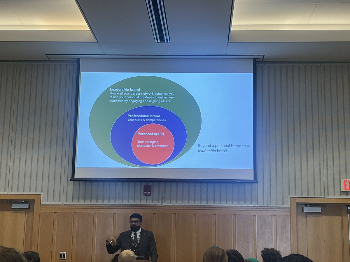 ledje's tweet image. Listening to one of my favorite people! Dr. @KMirza speaking about personal, professional, and leadership branding. (3 pics) @UMichMedSchool @umichmedicine