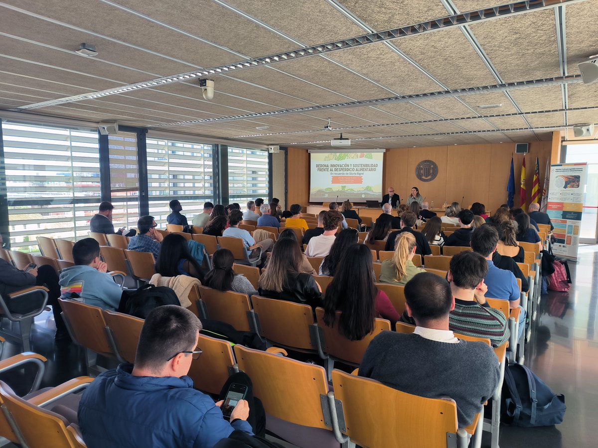 EAMNUPV (@eamnupv) on Twitter photo 🤔Sabías que... nuestro profesor 👨🏫<a href="/jmalvarezcoque/">Jose-M G Alvarez-Coque</a> participa en el proyecto #REDONA:
🔵Objetivo:
✅transformar la gestión de los excedentes alimentarios e impulsar la #EconomiaCircular♻️.
👉En esta noticia de <a href="/AgroNewsCV/">AgroNews Comunitat Valenciana</a> te cuentan los detalles.
🗞️ tinyurl.com/4nzkbzjm 🤔Sabías que... nuestro profesor 👨🏫<a href="/jmalvarezcoque/">Jose-M G Alvarez-Coque</a> participa en el proyecto #REDONA:
🔵Objetivo:
✅transformar la gestión de los excedentes alimentarios e impulsar la #EconomiaCircular♻️.
👉En esta noticia de <a href="/AgroNewsCV/">AgroNews Comunitat Valenciana</a> te cuentan los detalles.
🗞️ tinyurl.com/4nzkbzjm