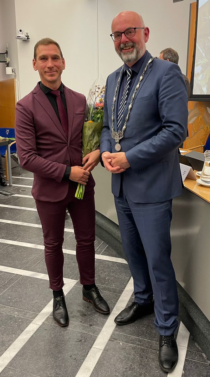 In de raadsvergadering van 27 mei 2025 werd de heer Dupont benoemd als commissie-raadslid voor de nieuwe fractie Aandacht-LV.