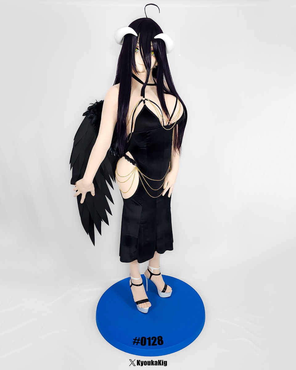 I hope you like the dress, Ainz-sama☺️ #KiguFiguresCollectorsEdition #0128

📷: <a href="/Kurukig/">KuruKig</a> 

#kigurumi #着ぐるみ #Overlord