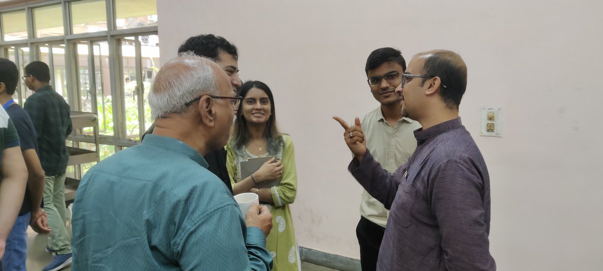 MayuriRege's tweet photo. Thanks @MeghnaSrishti @NCBS_Bangalore for giving a wonderful talk to our Biology OCSC participants! We even had some local college students attend the talk. Here's a sneak peek into the post-talk chai discussions and shenanigans at dinner. #makingnewfriends @HBCSE_TIFR https://t.co/Vxf9FJ5gDP
