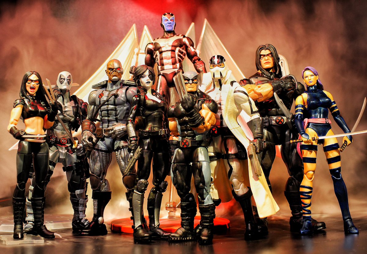 Couple of new additions to the X-Force lineup. Loving this Archangel especially. Might clog Ur feed with some Angel/Archangel shots. #xmen #angel #archangel #warrenworthington #mutants #mafex #marvel #marvelcomics #marvellegends #hasbro