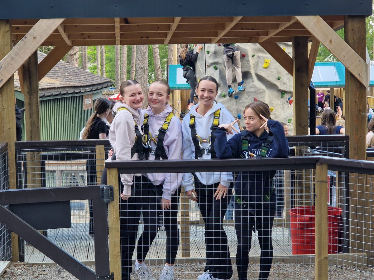 BathgateARK's tweet image. Some more pics of day 1! 📷 @BathAcadNews