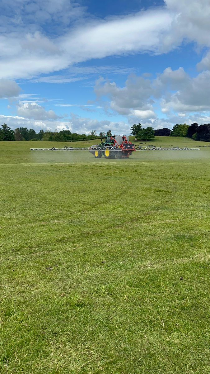 KUHN Farm Machinery tweet media