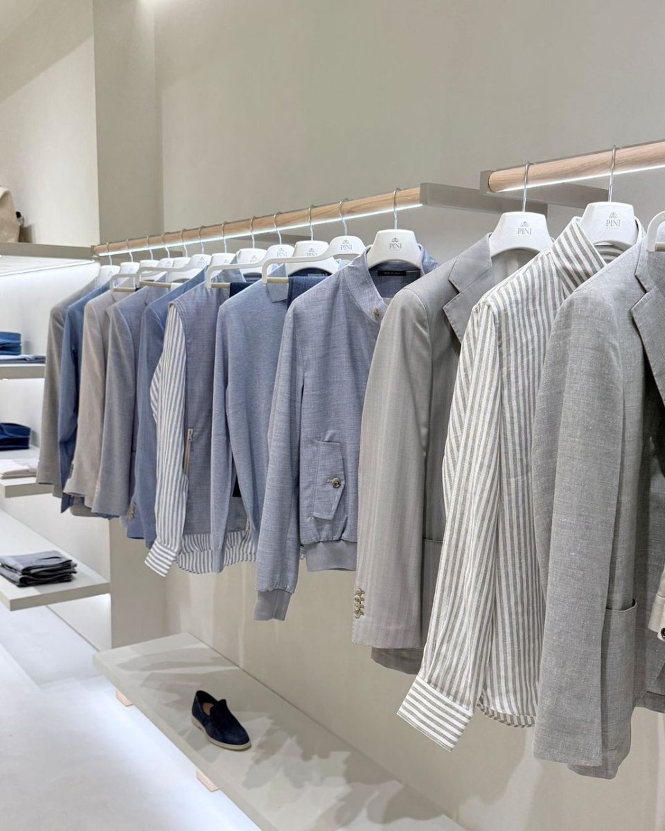 ParmaPini's tweet image. Hello, London! One of our most requested locations is finally here. Pini Parma is now open in the heart of Mayfair.⁠
⁠
📍 99 New Bond Street⁠
London W1S 1SW, United Kingdom⁠
⁠
#piniparma #newstore #visitus #londoncalling #london #grandopening #mayfair