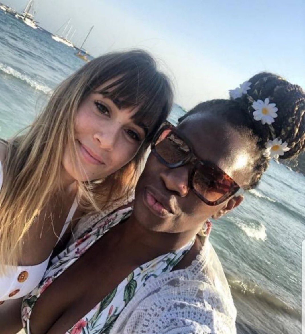 lo crónicamente online que tienes que estar para entender esta foto