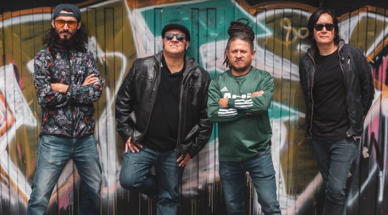 Macondo Records Colombia! (@macondo_records) on Twitter photo La Severa Matacera <a href="/LASEVERA/">LA SEVERA MATACERA</a> es casi perfecta, solo le hace falta una Celia Cruz rockera. Estarán en Bogotá antes de sus gira internacional con la banda de los monos <a href="/LaMonkyBand/">La Monky Band</a> y con la bendición de Macondo_Records. La Severa Matacera <a href="/LASEVERA/">LA SEVERA MATACERA</a> es casi perfecta, solo le hace falta una Celia Cruz rockera. Estarán en Bogotá antes de sus gira internacional con la banda de los monos <a href="/LaMonkyBand/">La Monky Band</a> y con la bendición de Macondo_Records.