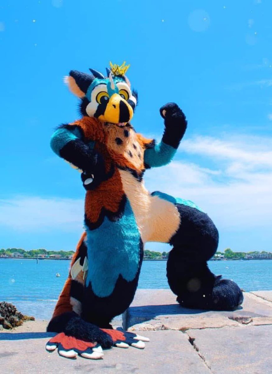 Raze ➡️ FWA 🔥🍻 // (@twilight_saint) on Twitter photo Rise🔥To🔥The🔥Occasion🔥
#furry #furries #fursuit #fursuits Rise🔥To🔥The🔥Occasion🔥
#furry #furries #fursuit #fursuits