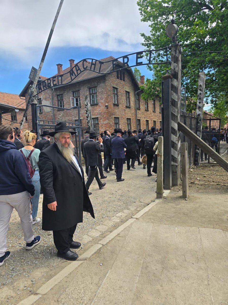 I had the honor to take part in a large conference of rabbis of Europe, held in Krakow on the occasion of the opening of a new Rabbinical centre of Europe  - an important spiritual and educational event for the entire Jewish people. As Chief Rabbi of Ukraine, I felt a special