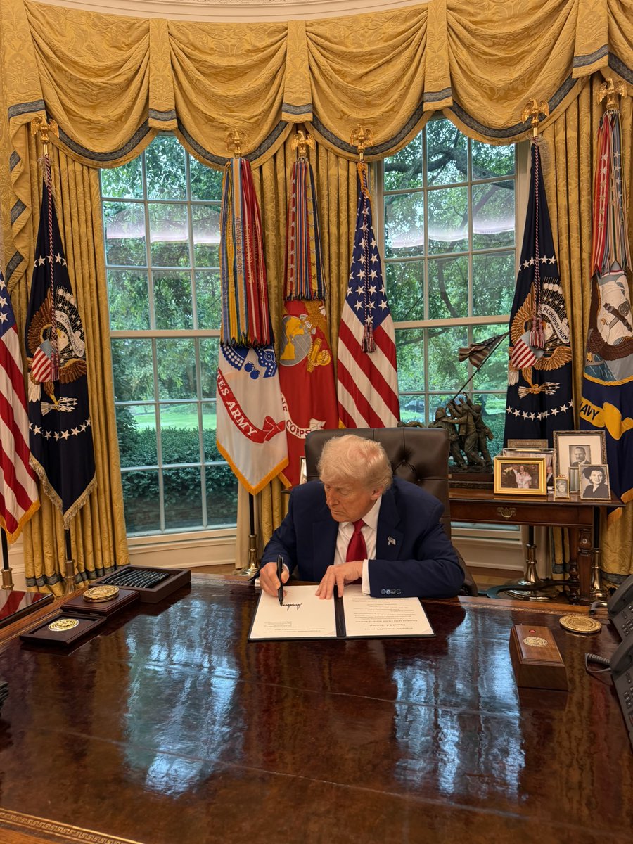 Savannah Chrisley tweet media