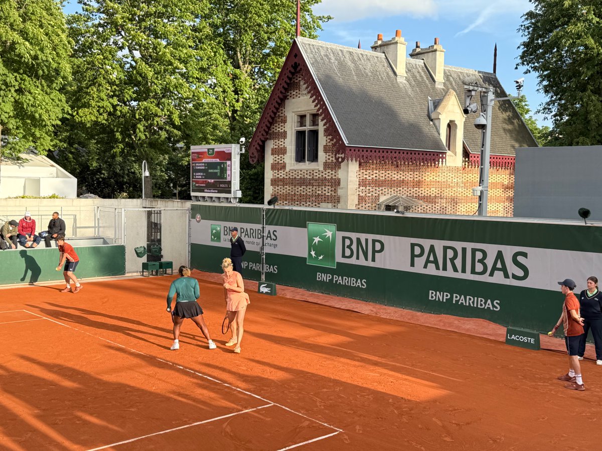 Ash Marshall tweet media