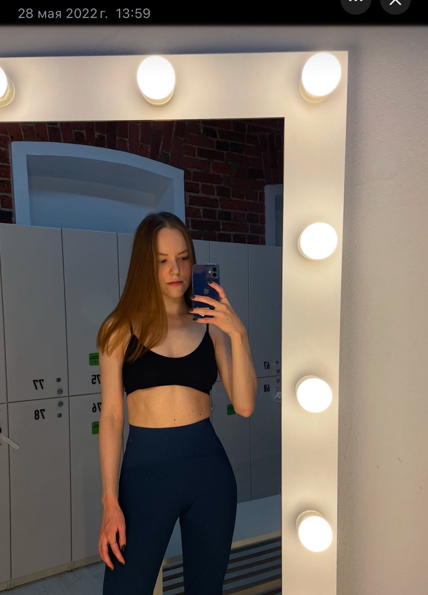 всего три года прошло, но смотрю и думаю, какая же малышка 💔