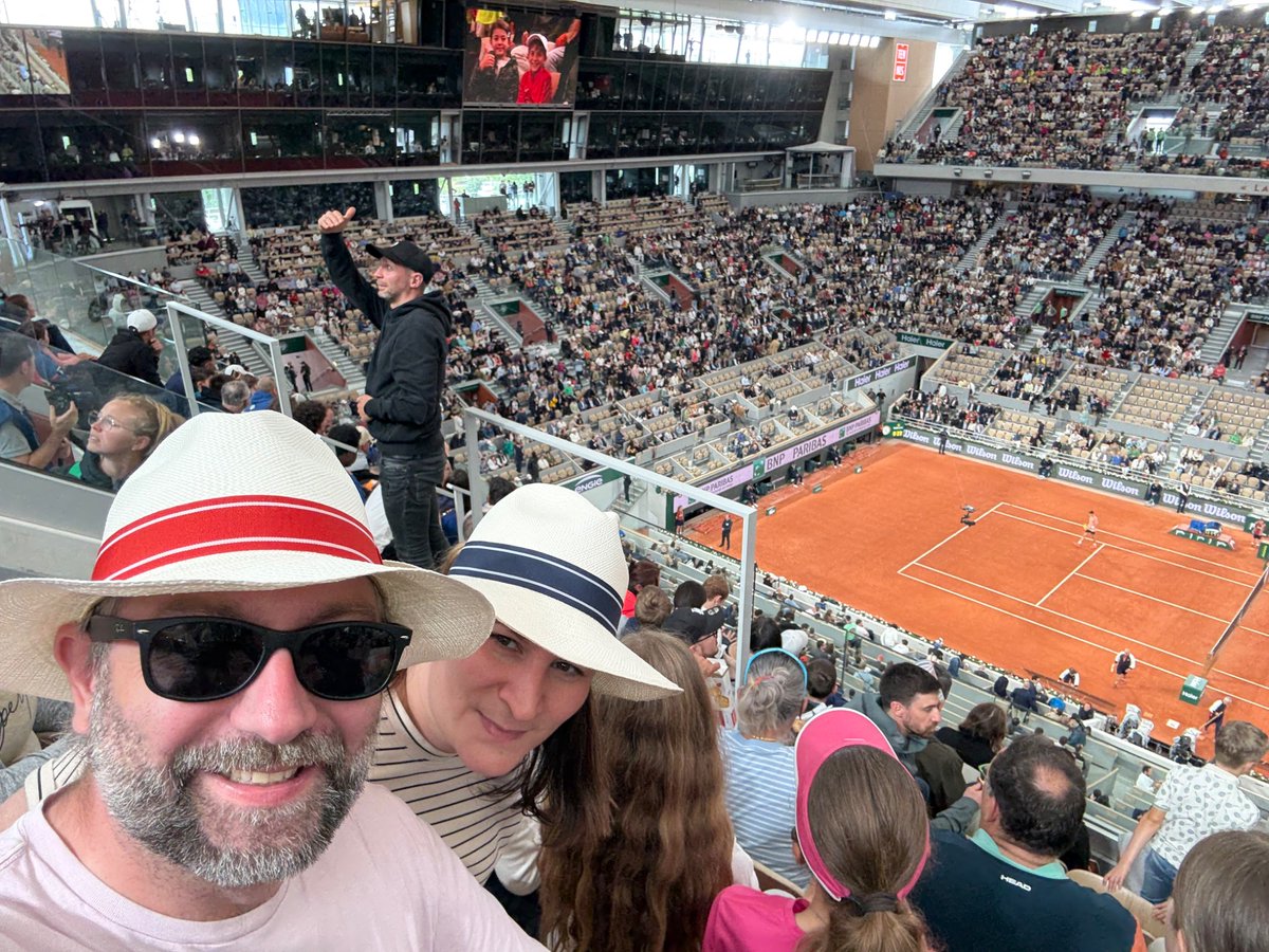 Ash Marshall tweet media