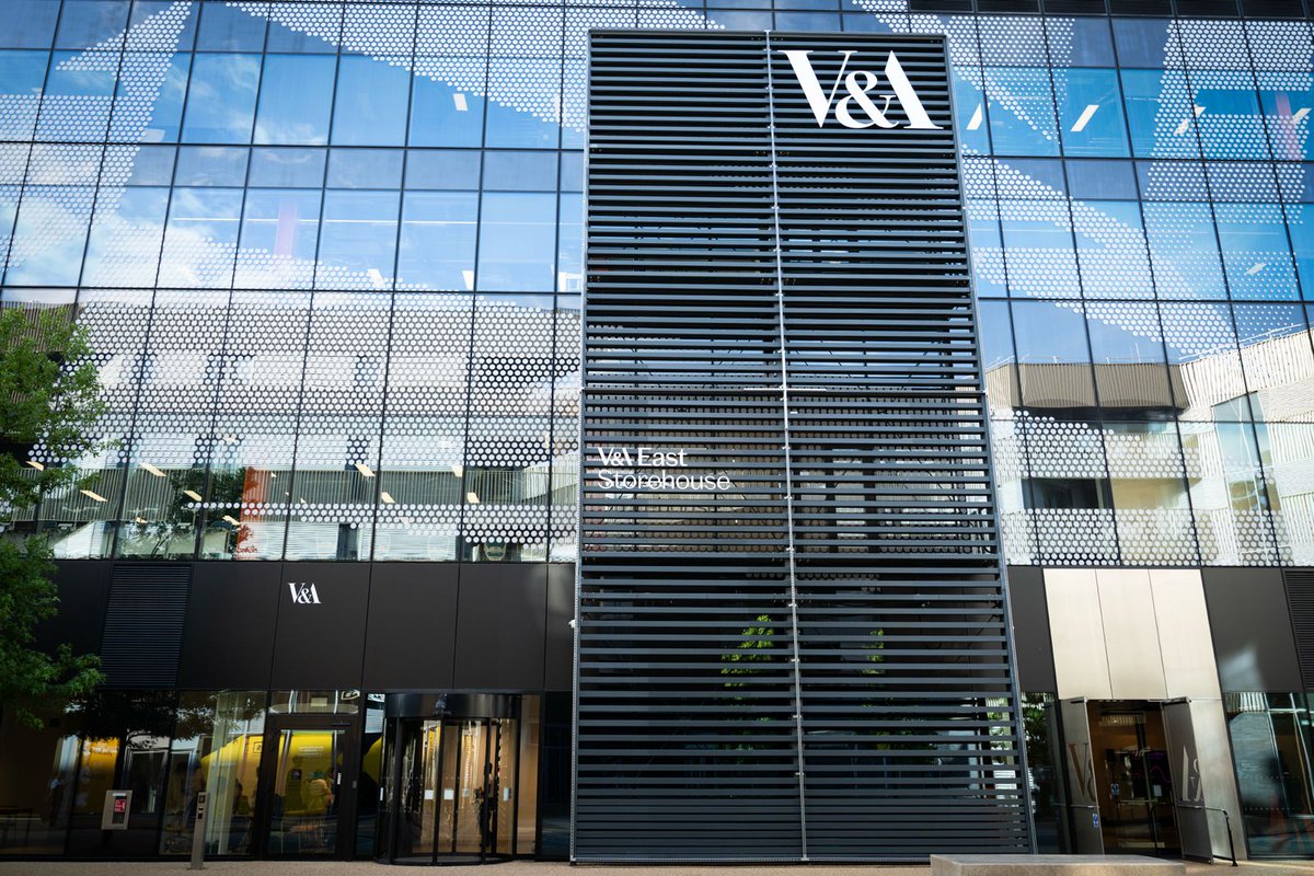 MayorofLondon's tweet photo. The V&amp;A Storehouse will give Londoners and visitors free access to an extraordinary collection of creative works, from Roman artefacts to modern-day music archives.

I was delighted to see final preparations being made before it opens its doors to the public on Saturday. https://t.co/yNiXmkNYxp