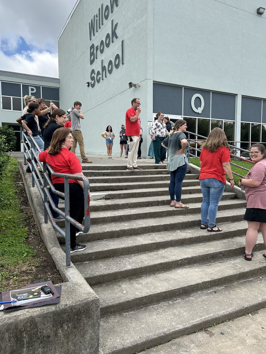 Willow Brook Elementary School (@wbesbears) on Twitter photo Great send off for our students to have a fantastic summer break! We will see you all July 28th! <a href="/ORSchools/">Oak Ridge Schools</a> Great send off for our students to have a fantastic summer break! We will see you all July 28th! <a href="/ORSchools/">Oak Ridge Schools</a>