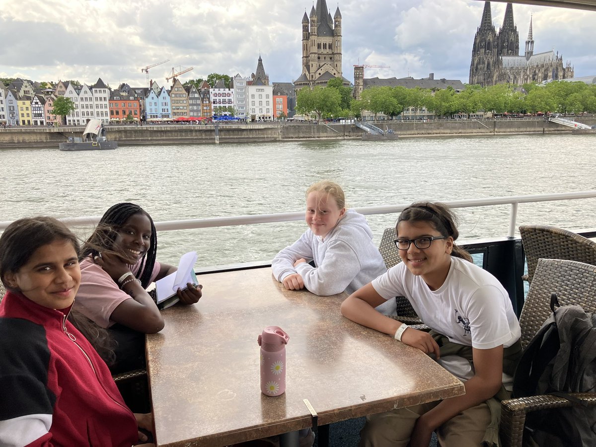 MFL Department at Bolton School Girls' Division tweet media