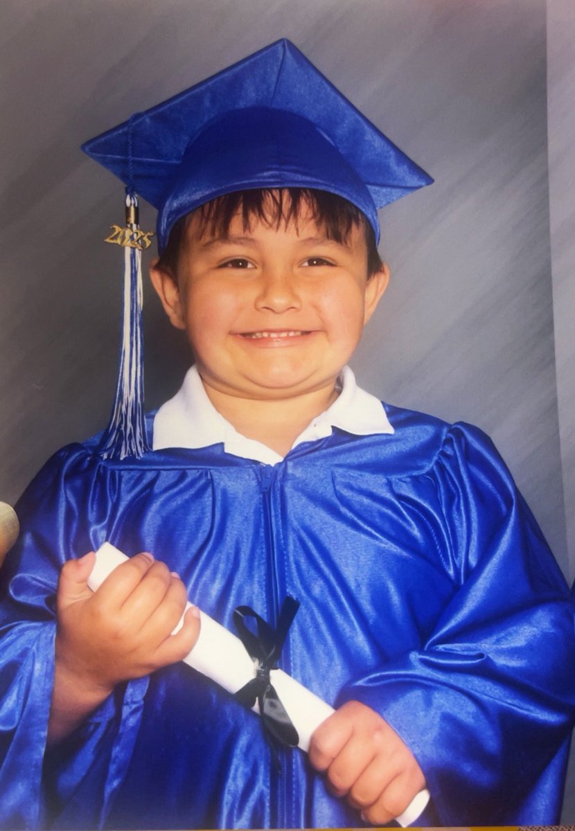 One of our #AngelsPlace kids just graduated from Kindergarten!🎓⁣🎓⁣

Congratulations, Cecilio! We are so proud of you! 😇💙⁣⁣

#Congrats #graduation2025 #nonprofit #ChildrensCharity #NewOrleansCharity #Graduate #AngelsPlaceSmiles #kindergartengrad #BeAnAngelForAnAngel