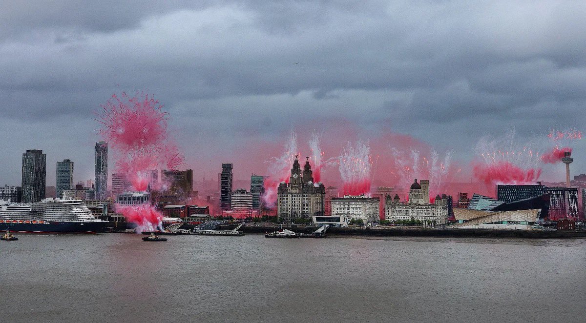 ScouseScene (@scousescene) on Twitter photo Cunard’s Queen Anne in Liverpool on Monday as the #LFC parade goes down the strand to a sea of red 🔴
📸 <a href="/photogareth/">Gareth Jones</a> Cunard’s Queen Anne in Liverpool on Monday as the #LFC parade goes down the strand to a sea of red 🔴
📸 <a href="/photogareth/">Gareth Jones</a>