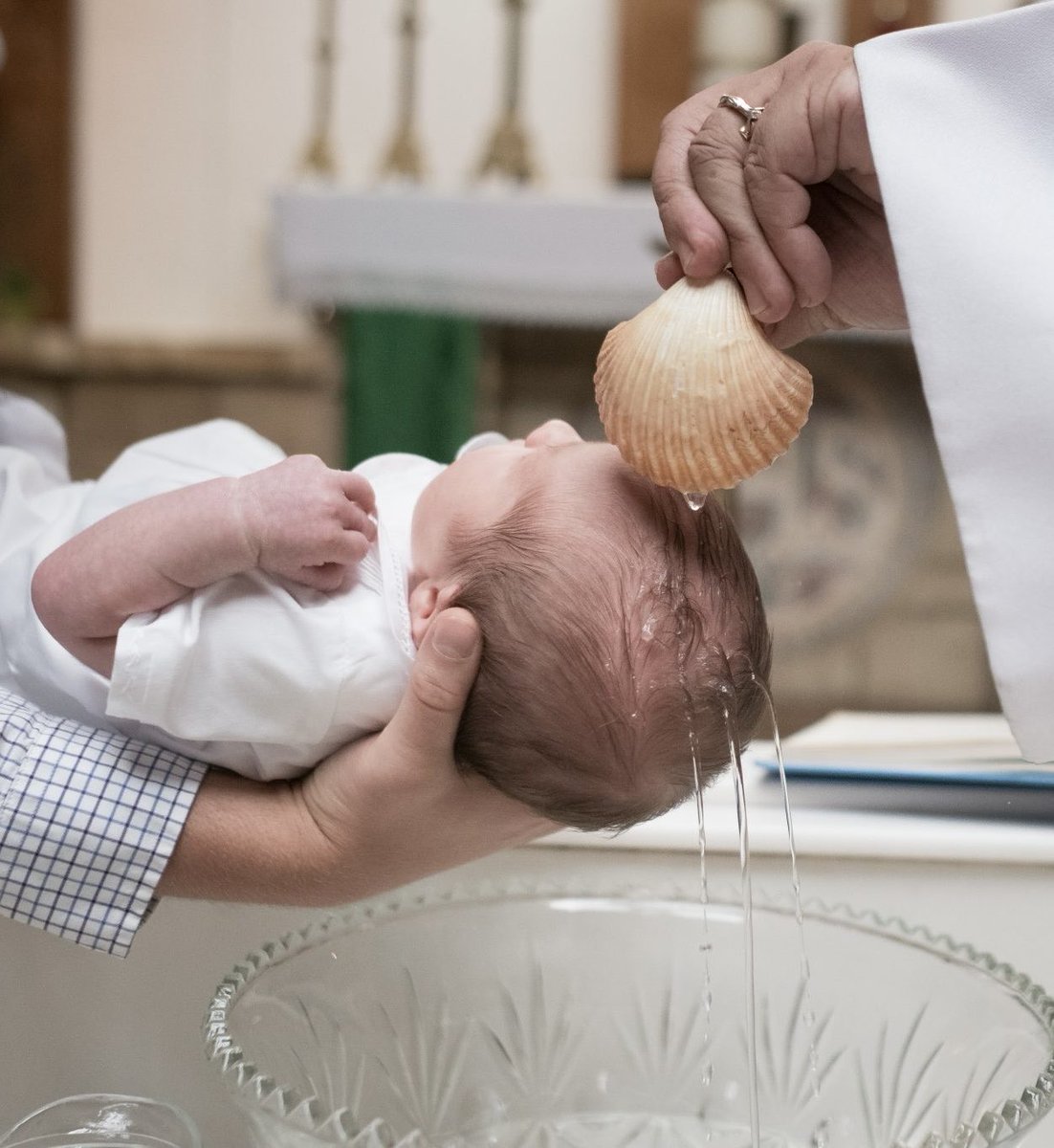 CerfiaFR's tweet image. 🇫🇷✝️🧕 FLASH | Mathilde Panot s’attaque au baptême chrétien pour défendre le port du voile chez les filles de moins de 15 ans : « Il (Gabriel Attal) dit que c’est inacceptable de voir des petites filles voilées. Est-ce que c’est acceptable de voir un baptême (d’enfant) à un âge…