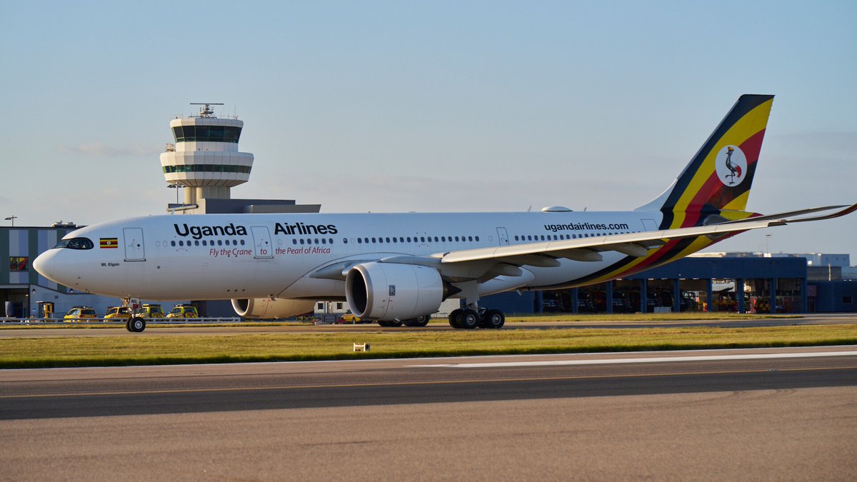 🛫 <a href="/Gatwick_Airport/">London Gatwick LGW</a>  grows African connectivity  with the launch of <a href="/UG_Airlines/">Uganda Airlines</a>' new service to Entebbe – the only direct route between the UK and Uganda.

The direct link is expected to boost trade, tourism and investment between the UK and Uganda.

developcroydon.com/london-gatwick…