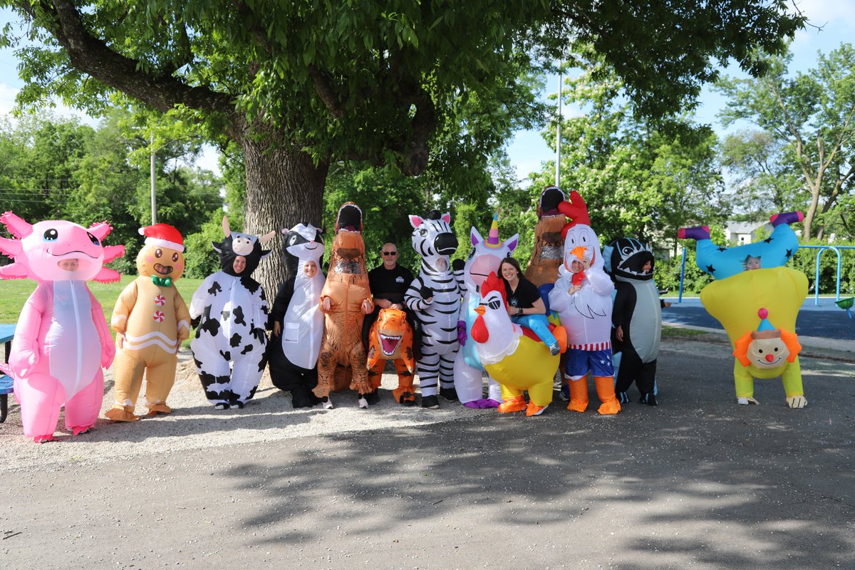 LIBERTYSCHOOLS's tweet photo. The last day staff inflatable costume race at @LPSFranklinElem might end up being a new tradition because it was a big hit! #ShareTheGoodLPS https://t.co/v1Rf0eEJTc
