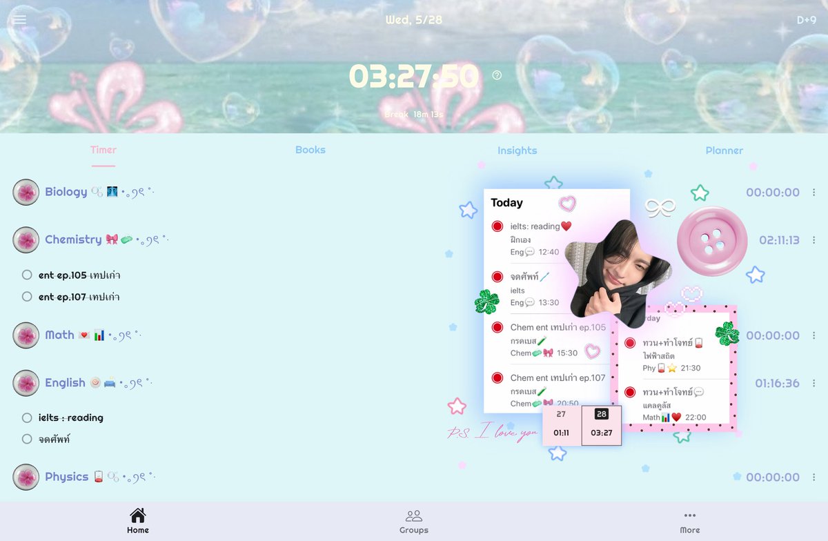 fleur tweet media