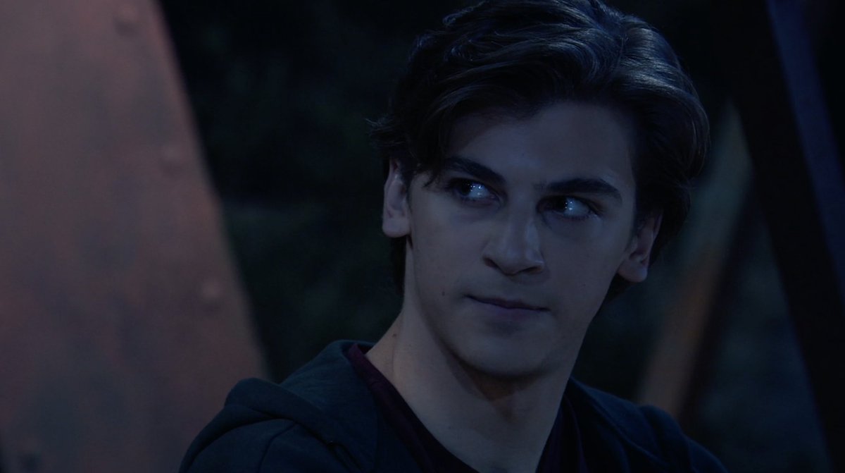 Gio doesn't know how to make sense of everything that's been thrown at him tonight, West Coast. Who can he believe, if anyone?
An all-new #GH starts RIGHT NOW on ABC! <a href="/giovanniviolin/">Giovanni Mazza</a>