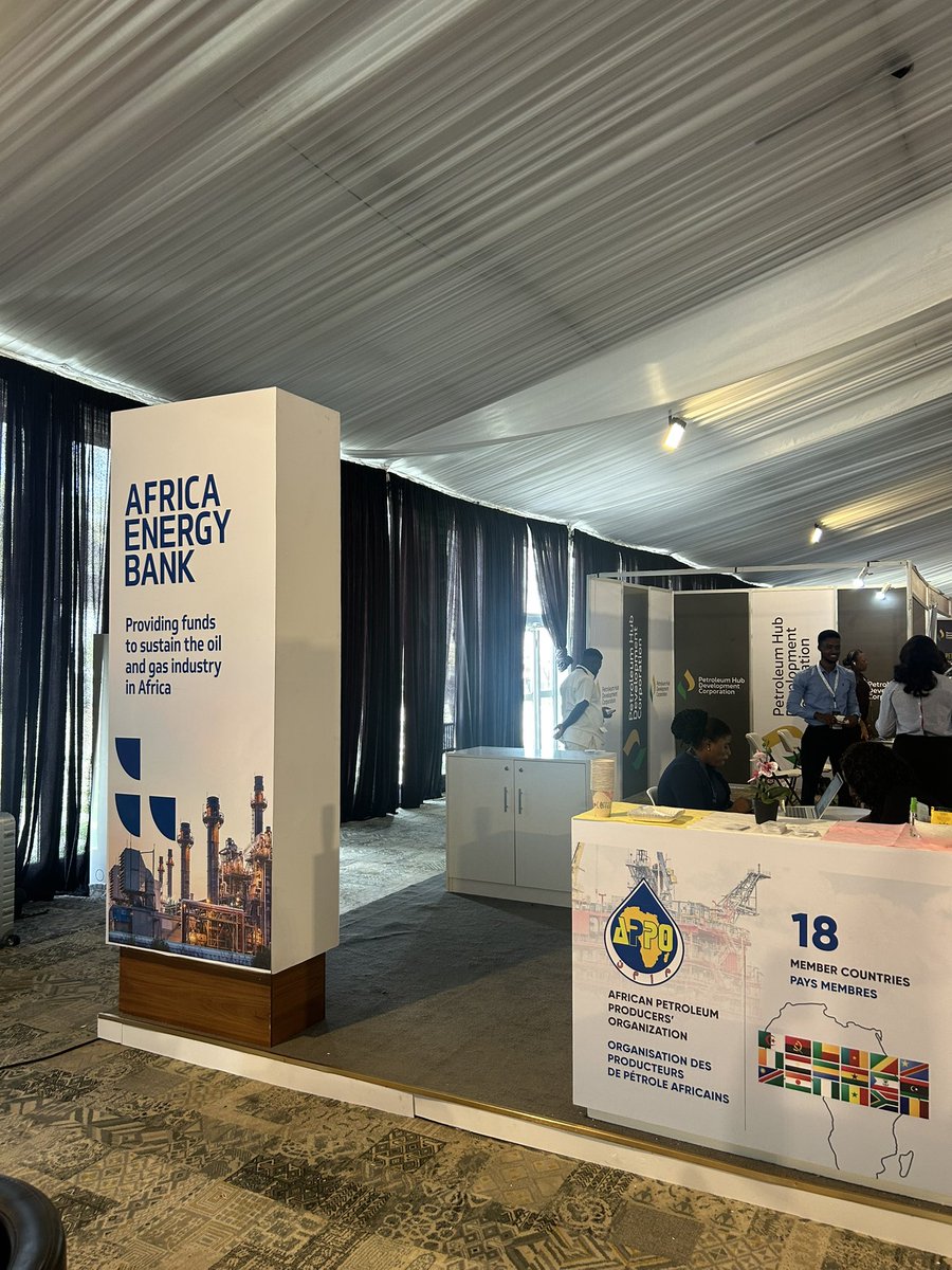 Bako Maxwell tweet media