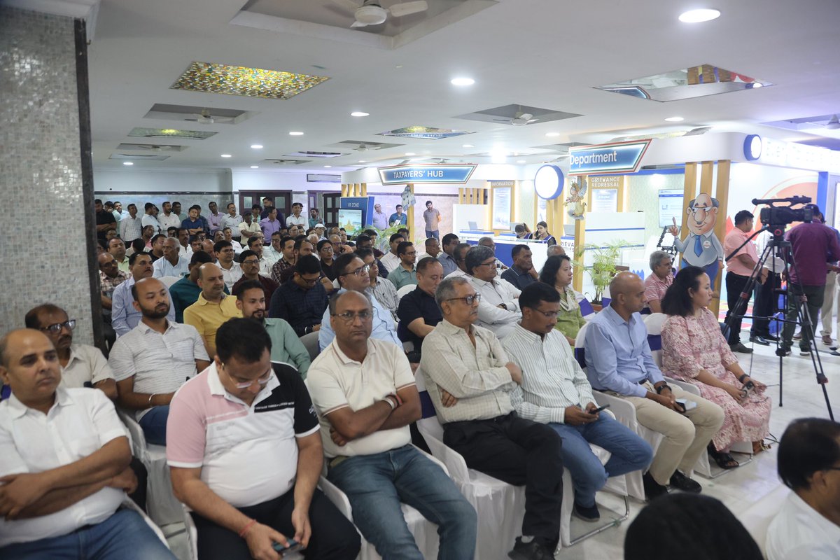 Tax Payer Hub, an interactive forum by the Income Tax Dept. to engage with taxpayers, professionals and public, was inaugurated on 27.05.2025 at Siliguri by footballer Shri Bhaichung Bhutia, in presence of Smt. Jyoti Kumari,Pr. DGIT (Admn &amp; TPS),CBDT and Shri Kalika Singh,CCIT-2.
