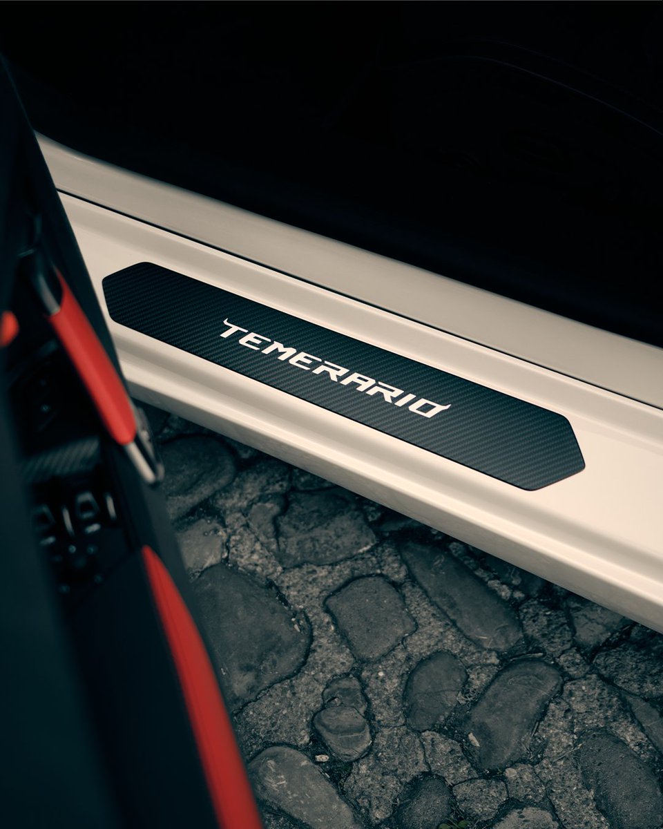 Experience the soul of Lamborghini, redefined. Temerario: elevating know-how, beauty, and performance through unparalleled engineering and the profound mastery of Made in Italy.

#Lamborghini #Temerario #YouCantHideWhoYouAre
