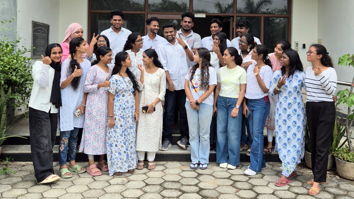 MMuthamilarasan's tweet image. My lab welcomed its largest-ever cohort of summer interns! With 18 bright minds from colleges, state, and central universities across the country, mentoring such a diverse and passionate group has been a rewarding experience!!

#Research #Internship #Millets
@plantsci @HydUniv