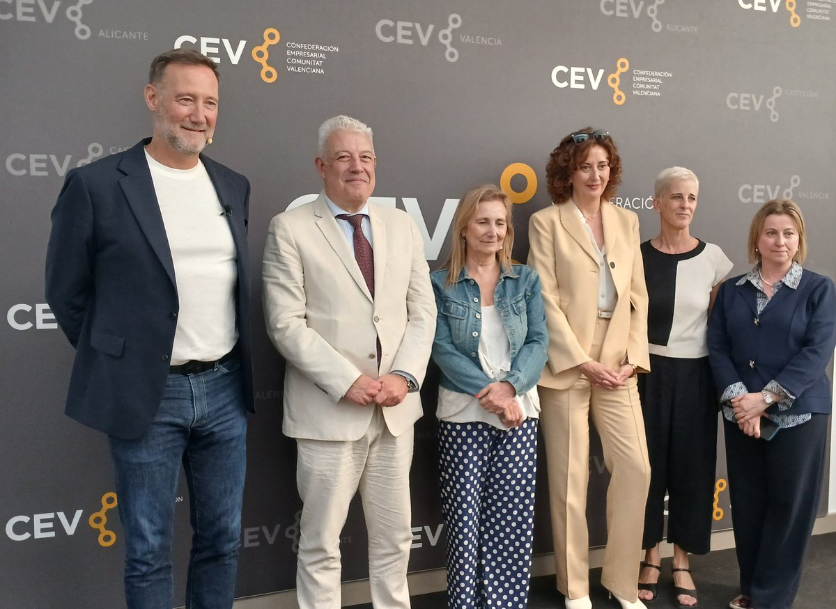 FECEVAL-CECE tweet media