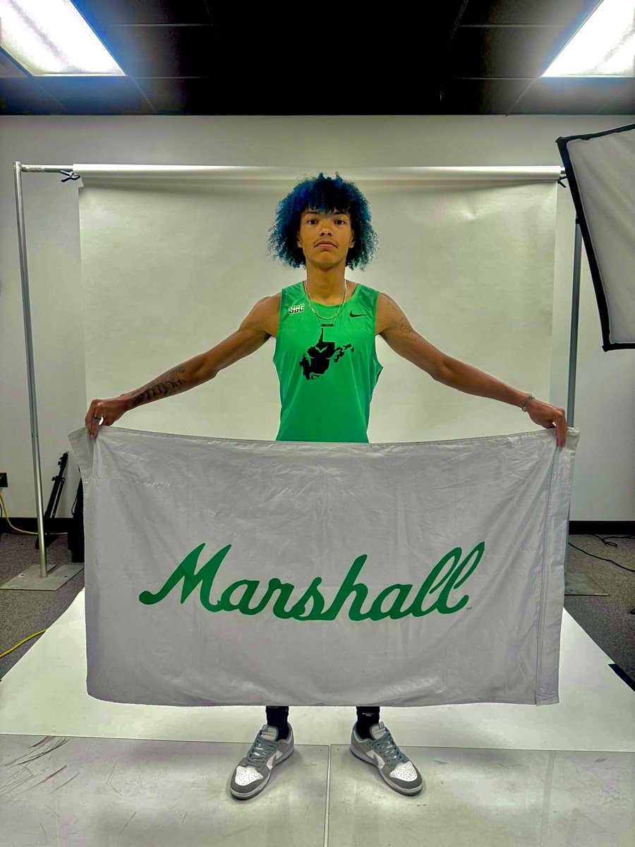 Today was unreal, straight out of a dream. I just got my first official Division 1 offer!  Seriously, I couldn't stop smiling. It's not just about the sport; it's about proving to myself that hard work pays off. #goherd #offers #D1