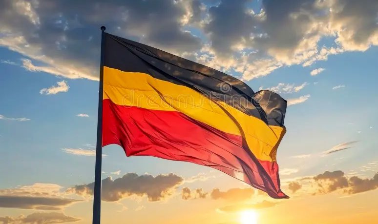 JUST IN: 🇷🇺🇩🇪 Russia's Foreign Minister Sergey Lavrov says "Germany is going down the same path that once led it to ruin."