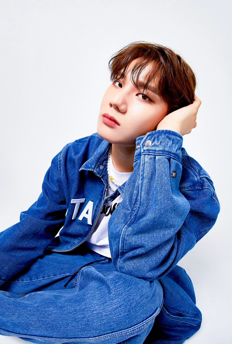 A recent blog post by ON Music Academy reveals that former TFN member Choi Changmin (Sian) is the vocal trainer for BOYS II PLANET applicants and contestants.

🔗 m.blog.naver.com/onmusic_gb/223…