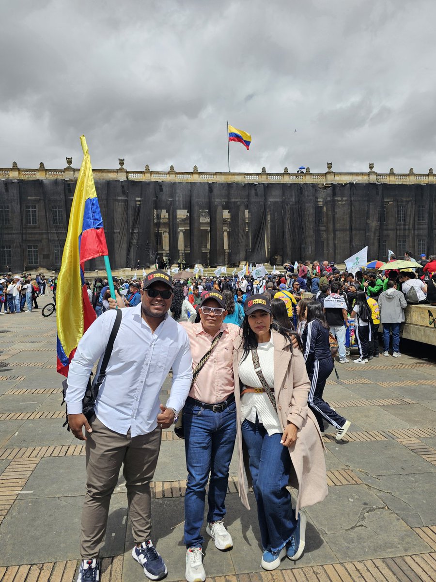Adith Rafael Romero (@adithrafaelrome) on Twitter photo Jueves 28 de mayo del 2025.
El día empieza a las 06:00 am y termina a las 6:00pm.
SI a la Consulta Popular.
<a href="/petrogustavo/">Gustavo Petro</a> Jueves 28 de mayo del 2025.
El día empieza a las 06:00 am y termina a las 6:00pm.
SI a la Consulta Popular.
<a href="/petrogustavo/">Gustavo Petro</a>