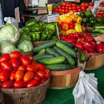 The Golden Farmers Market is back! Join the Chamber of Commerce starting this Saturday, 8:00 a.m.–1:00 p.m. along 10th and Illinois Streets, for fresh produce, local goods, tasty treats, and community. 

Plan to bike, walk, or take the Ore Cart! goldenfarmersmarket.org/?utm_content=s…